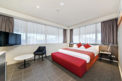 Abode Woden - Internet Find 24