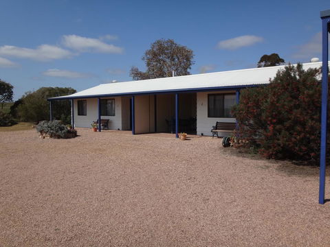 Windana Cottages - Internet Find 14