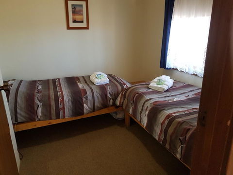 Windana Cottages - Internet Find 7