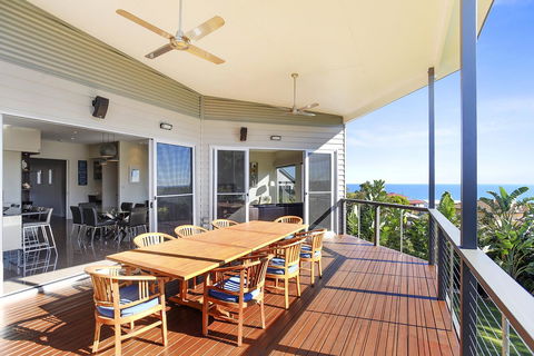 Lavina Luxury Beach House - Internet Find 10