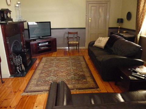 Country Bakehouse Accommodation - Internet Find 9