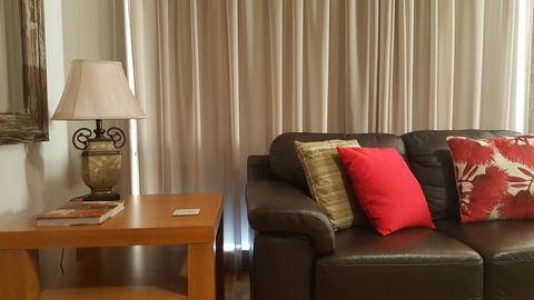 Jacaranda Homestay - Internet Find 6
