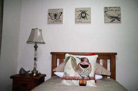 Jacaranda Homestay - Internet Find 11