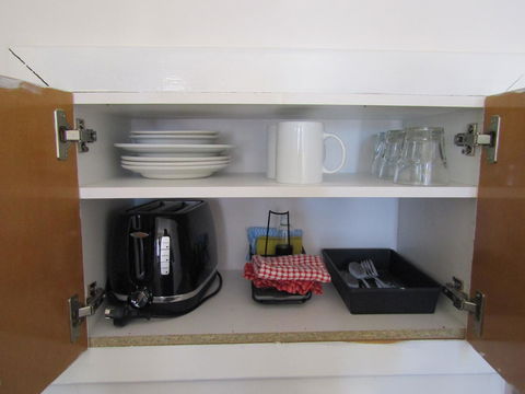 Allonville Gardens Motel - Internet Find 14