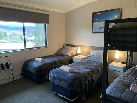 Aalberg Chalet - Internet Find 26