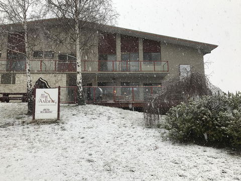 Aalberg Chalet - Internet Find 1