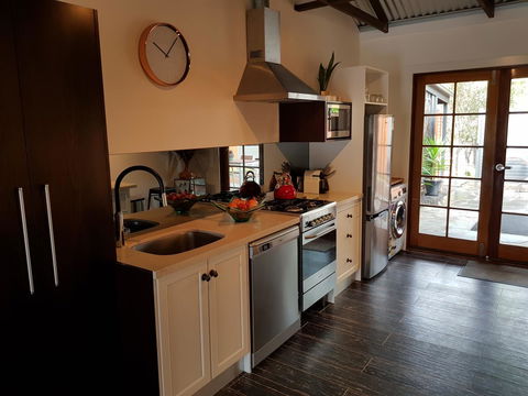 Irongate Studio B&B - Internet Find 5