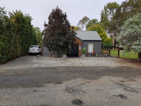 Irongate Studio B&B - Internet Find 8
