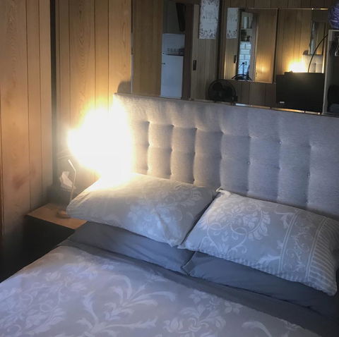 Murray Bridge Riverview Cabin - Internet Find 2