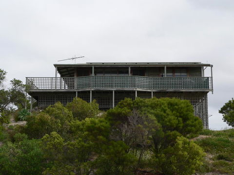 Lantauanan - The Lookout - Internet Find 7