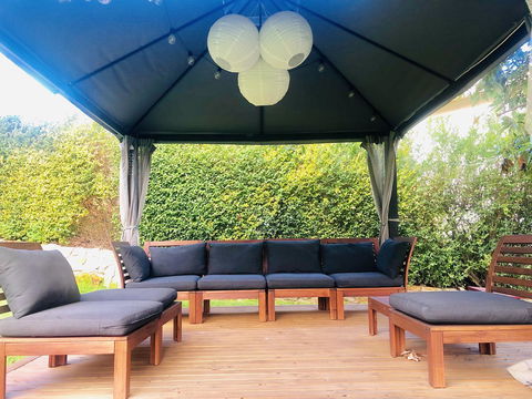 Stunning House With Beautiful Entertainment Area!! - Internet Find 15