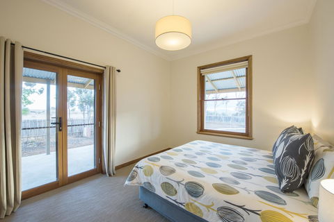 Flinders Bush Retreats - Internet Find 0