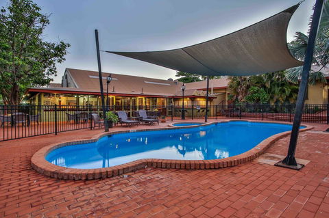 Kimberley Hotel - Internet Find 10