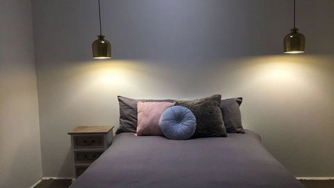 Capel Short-Stay Accommodation - Internet Find 11