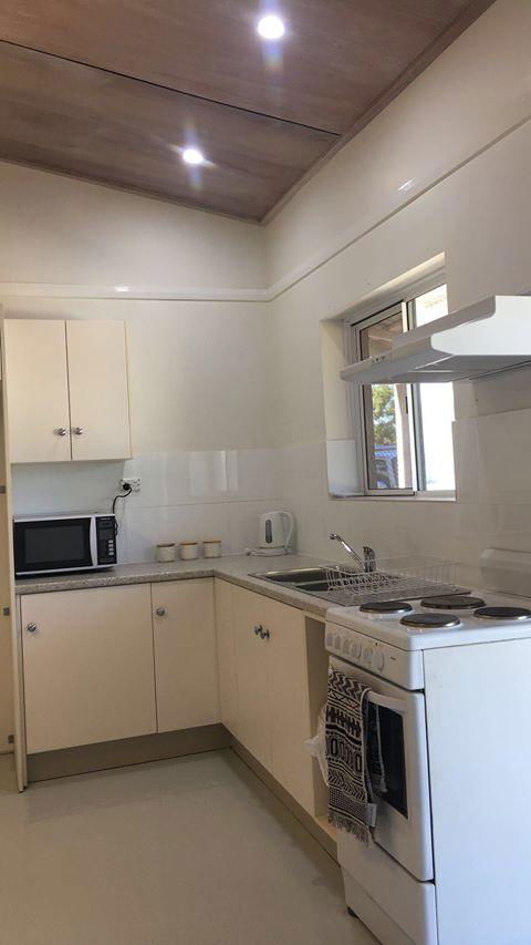 Capel Short-Stay Accommodation - Internet Find 4