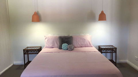 Capel Short-Stay Accommodation - Internet Find 7