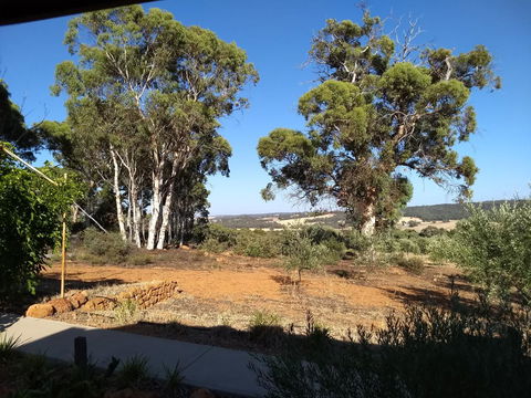 Hotham Ridge Winery And Cottages - Internet Find 19