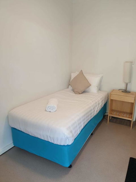West Beach Lagoon 206 Great Value - Internet Find 2