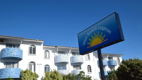 West Beach Lagoon 206 Great Value - Internet Find 14