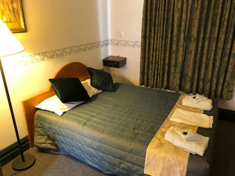 The Palace Hotel - Internet Find 6