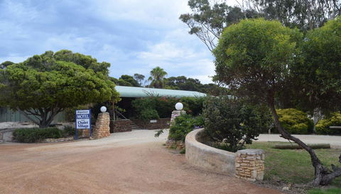 Hopetoun Motel & Chalet Village - Internet Find 13