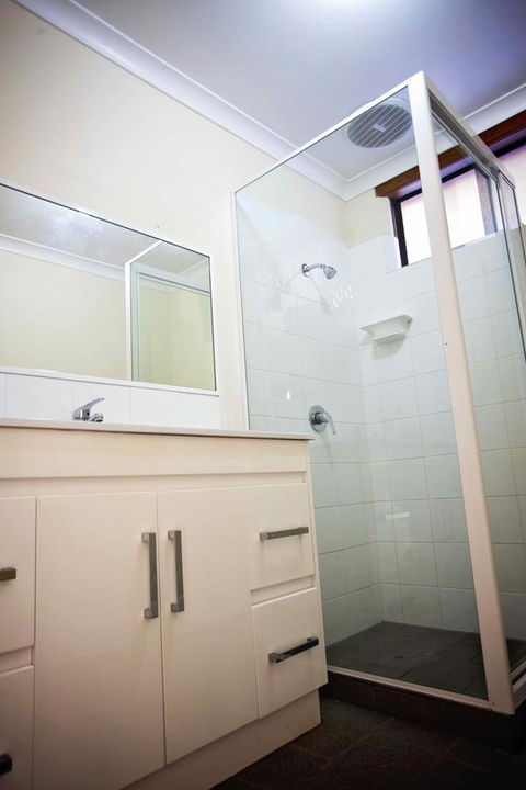 Hopetoun Motel & Chalet Village - Internet Find 43