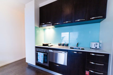 Onslow Beach Resort - Internet Find 11