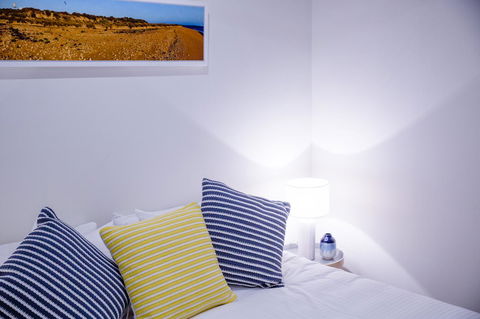 Onslow Beach Resort - Internet Find 16