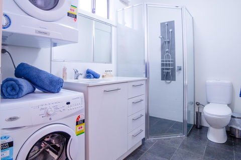 Onslow Beach Resort - Internet Find 15