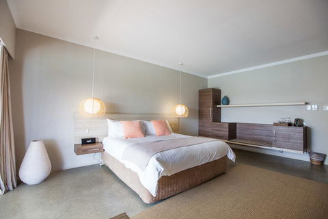 The Marina Hotel - Mindarie - Internet Find 6