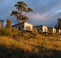 Swansea Beach Chalets - Internet Find