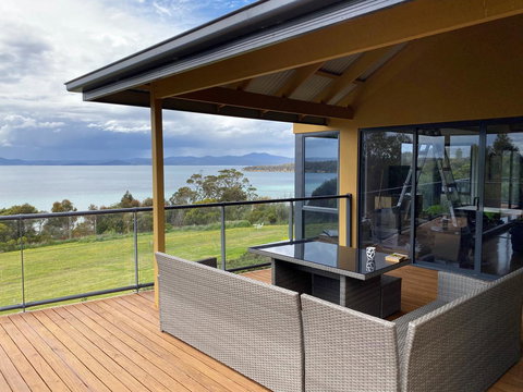 Convict Beach House - Internet Find 6