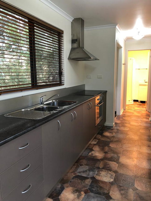 Convict Beach House - Internet Find 16