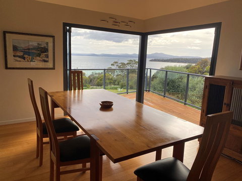 Convict Beach House - Internet Find 1