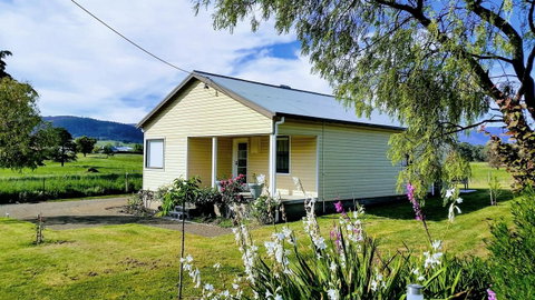 The Manager's Cottage - Internet Find 4
