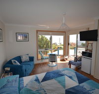 Seascape Beach House - Internet Find