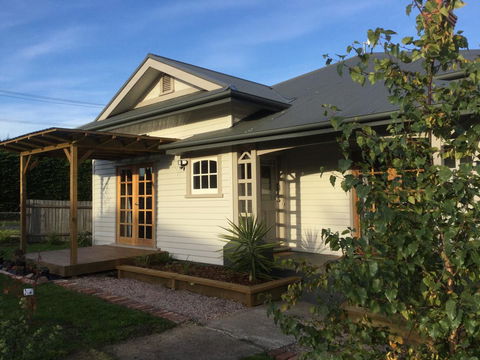 The Station House - Internet Find 17