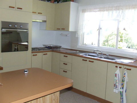 Maydena Chalet - Internet Find 11