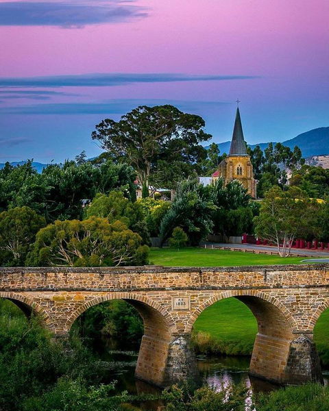 Maydena Chalet - Internet Find 36