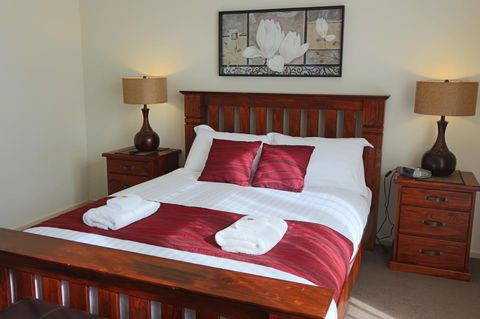 Moonah Central Apartments And Holiday Homes - Internet Find 26