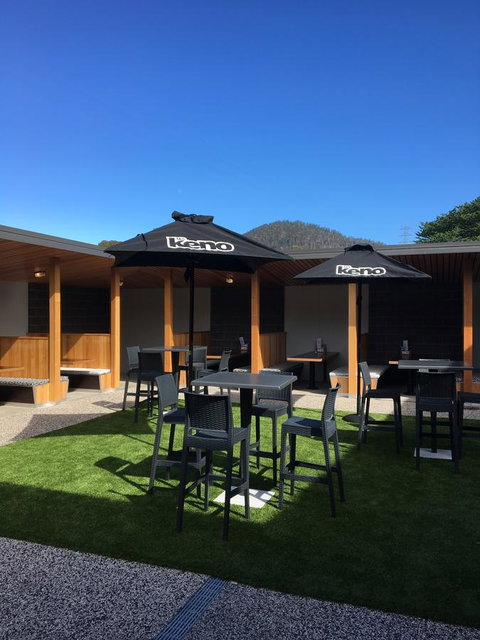 Risdon Brook Hotel - Internet Find 6