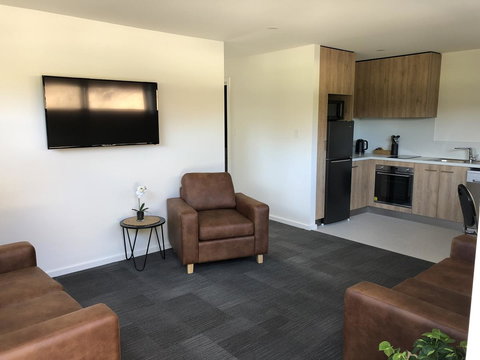 Risdon Brook Hotel - Internet Find 13