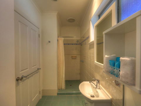 Beachway Motel - Internet Find 38