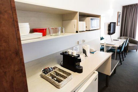 Shoreline Hotel - Internet Find 22