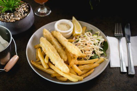 Shoreline Hotel - Internet Find 7