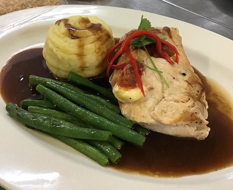 Mt Lyell Motor Inn - Internet Find 8