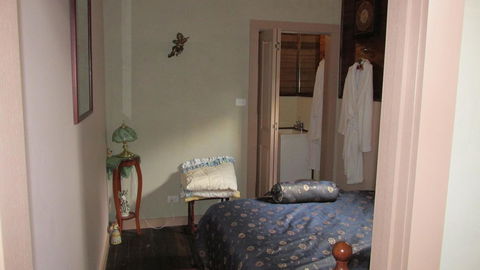 St. Pauls Bed & Breakfast - Internet Find 30