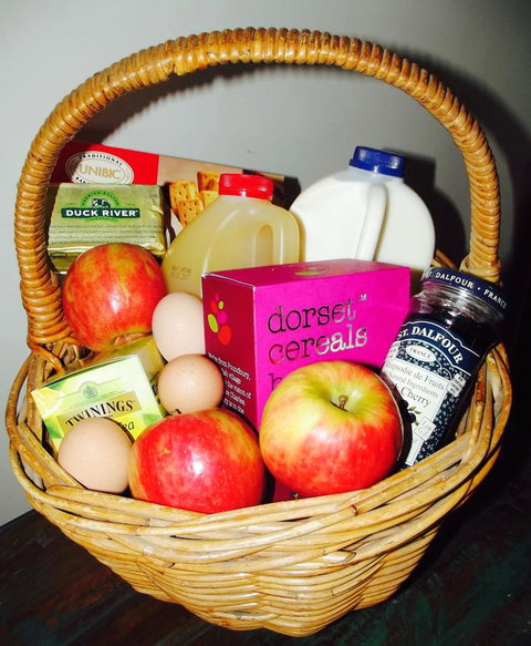 Eden Orchard & Farmstay - Internet Find 24
