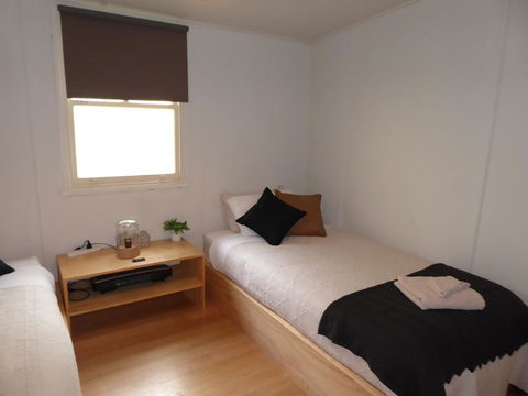 Riders Hut - Derby - Internet Find 12