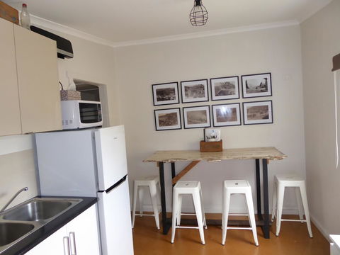 Riders Hut - Derby - Internet Find 6